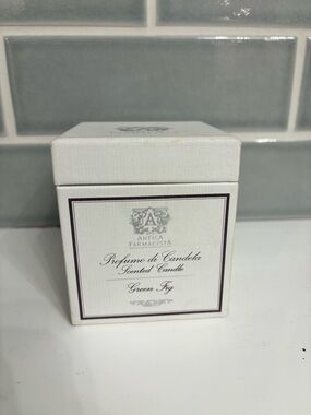 Antica Farmacista 8 oz scented candle in the Green Fig scent-new